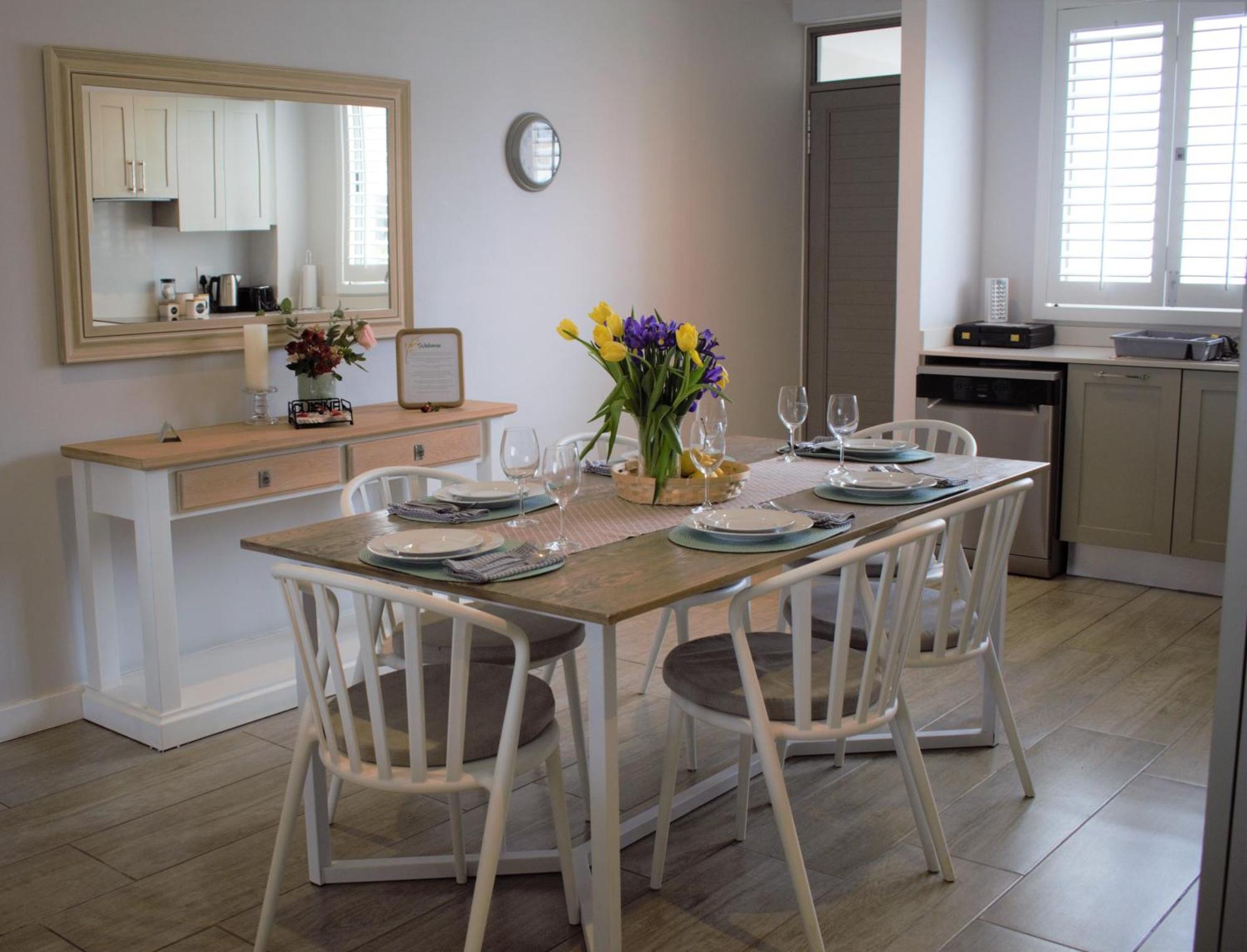 Spacious, Modern & Convenient Franschhoek Εξωτερικό φωτογραφία